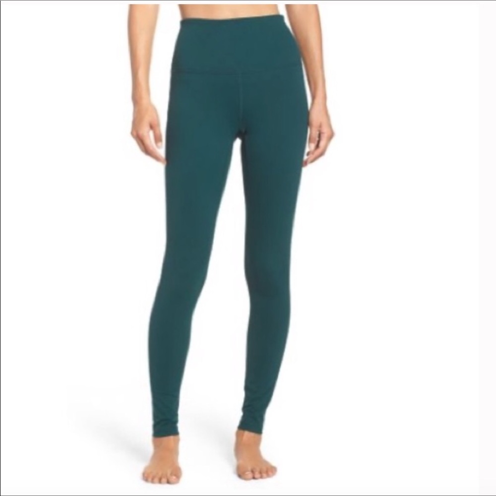 Zella The Daily High Waist pocket Leggings